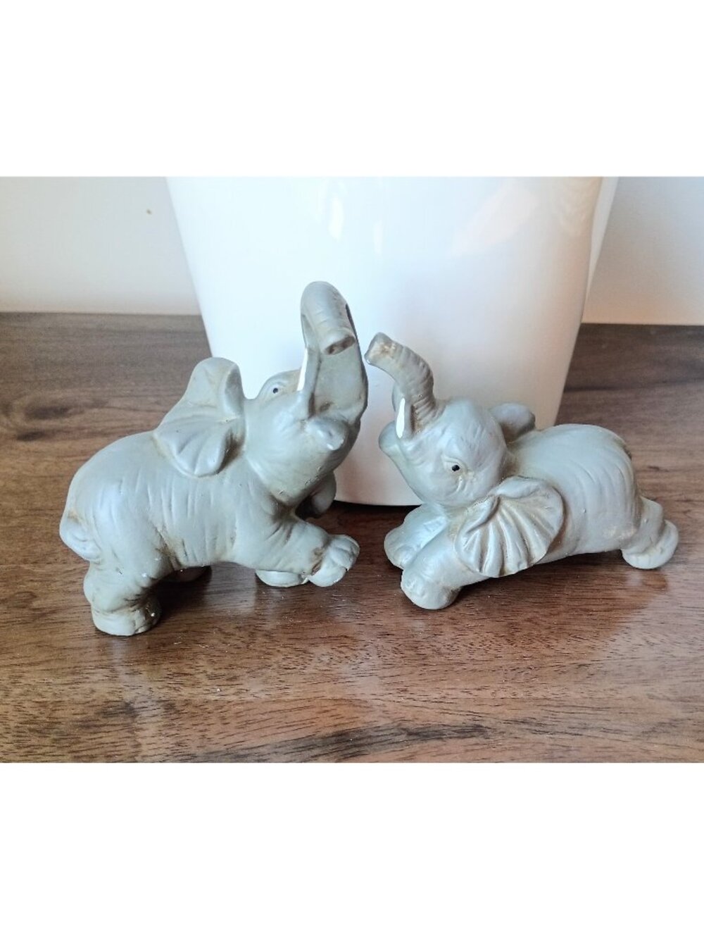 Vintage SY Pair Thick Ceramic Elephant Figurines 3.75" Trunk Up Jungle Animal